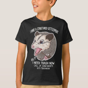 Ik heb 't nu nodig. Possum Meme Funny Possum T-shirt