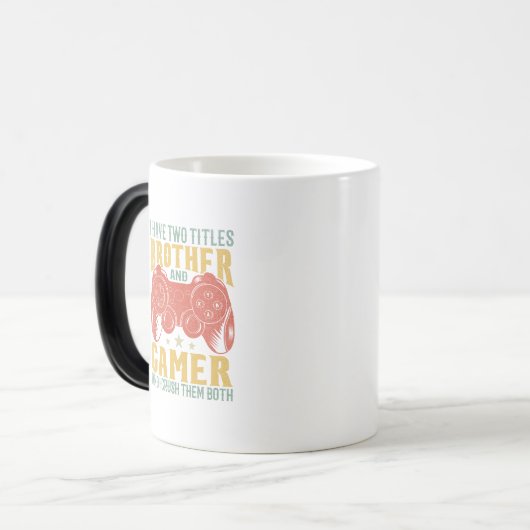 Ik heb twee titels, broer en gamer, grappige gamer magische mok (Voorkant links)