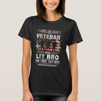 Ik heb twee titels: Veteran en Proud Little Brothe T-shirt