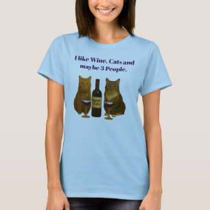 IK HEB WIJN KATTEN EN MIJ SCHAAT 3 MENSEN LEUK T-SHIRT