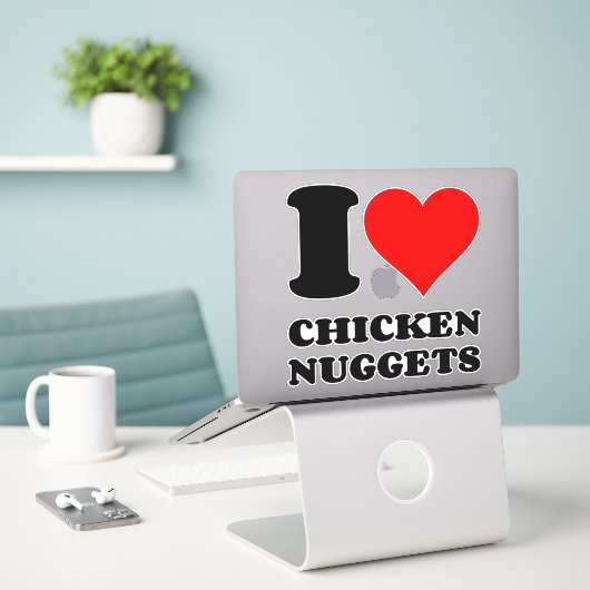 IK HOOP VAN CHICKEN NUGGGETS STICKER (Laptop op bureau)