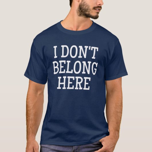 Ik hoor hier niet thuis t-shirt (Voorkant)