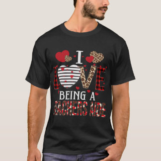 Ik hou ervan dat ik leraren ben die een rode spelb t-shirt