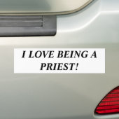 Ik hou ervan een priester te worden bumpersticker (Op auto)