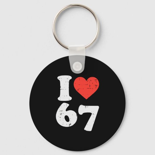 Ik hou van 67 grappige 6 7 kostuum meme zes zeven sleutelhanger (Voorkant)