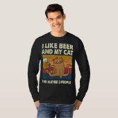 Ik hou van bier en mijn kat en misschien 3 mensen  t-shirt (Voorkant volledig)