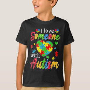 Ik hou van iemand met autisme bewustzijn hart Mann T-shirt