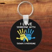 Ik hou van iemand met downsyndroom-liefde sleutelhanger (Voorkant)