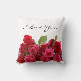 Ik hou van je liefste rode roze rozen kussen