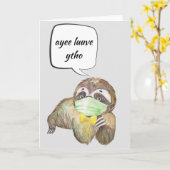 Ik hou van jou luiaard die praat door mondkapje kaart (Gele Bloem)