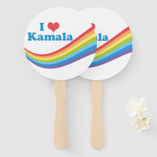 Ik hou van Kamala Schattigee verkiezing regenboog Handwaaier (Voorkant en achterkant)