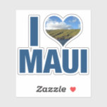 Ik hou van Maui Hawaii Sticker<br><div class="desc">Ik hou van Maui Hawaii sticker met een schattig hart gevormd foto van de blauwe Hawaiiaanse oceaan en groene bergen. Mooie kustwateren maken me gelukkig op zomervakantie. Het ontwerp van de fakkerfoto's met windmolens op een heuvel.</div>