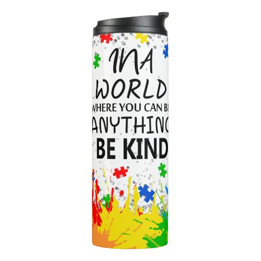 Ik hou van mensen met autisme puzzelstukjes thermosbeker (Gedraaid links)