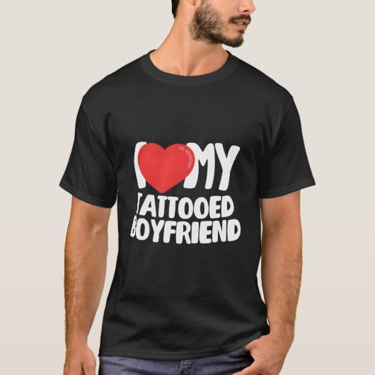 Ik hou van mijn getatoeëerde vriend t-shirt (Voorkant)