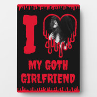 Ik hou van mijn goth-vriendin druppelend rood hart
