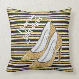 Ik hou van mijn gouden schoenen kussen