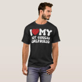 Ik hou van mijn hete cougar vriendin t-shirt (Voorkant volledig)