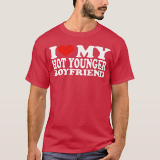 Ik hou van mijn hete jongere vriendje ik hart mijn t-shirt