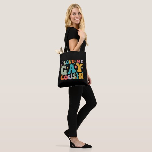 Ik hou van mijn homoseksuele neef Groovy Rainbow L Tote Bag (Op model)