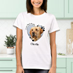 Ik hou van mijn labrador Dog Personaliseer hartfot T-shirt<br><div class="desc">Neem je beste vriend mee, overal waar je met dit aangepaste labrador hondenliefhebber shirt voor gezelschapsfoto's gaat! Een moet hebben voor elk hondenliefhebber, hondenmam en hondenvader. Dit shirt citeert "I Love My Labrador" en is leuk en aardig voor je favoriete hondenras... Pas je aan met de favoriete foto en naam...</div>