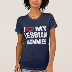 IK HOU VAN MIJN LESBISCHE MOEDERS - -.png T-shirt