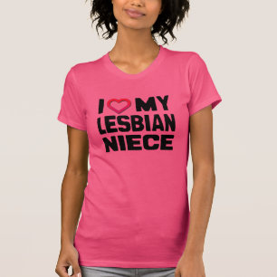IK HOU VAN MIJN LESBISCHE NEEF -.png T-shirt