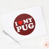 Ik hou van mijn pug met rood hart ronde sticker (Envelop)