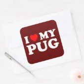 Ik hou van mijn pug met rood hart vierkante sticker (Envelop)