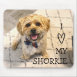 Ik hou van mijn Shorkie | Volledige foto Muismat<br><div class="desc">Deze schattige, moderne mousepad is voorzien van een schattige foto van een Shorkie die een boegstropdas draagt... en de tekst: "I Love (Heart) my Shorkie." Gemakkelijk om de tekst voor om het even welk hondenras aan te passen! Vervang de foto door een van je eigen foto of laat zoals het...</div>