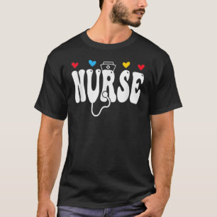 Ik hou van mijn vriend die verpleegster is op de V T-shirt