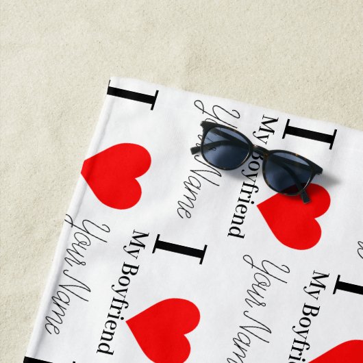 Ik hou van mijn vriend & rood hart gepersonaliseer strandlaken (In situ)