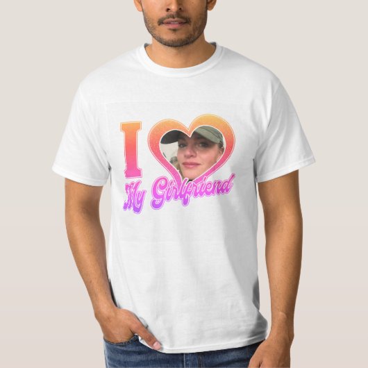 Ik hou van mijn Vriendin regenboog, gepersonalisee T-shirt (Voorkant)