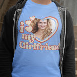 Ik hou van mijn Vriendin Retro T-shirt<br><div class="desc">Op zoek naar een uniek en romantisch geschenk? Kijk niet verder dan deze gewoonte ik hou van mijn Vriendin foto-shirt! Upload gewoon een foto van jezelf en we zullen het afdrukken op een shirt voor jou. Dit shirt is perfect voor verjaardagen, Valentijnsdag of andere speciale gelegenheden. Bestel er vandaag nog...</div>