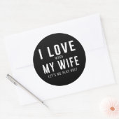 Ik hou van mijn vrouw als ze me laat golfen ronde sticker (Envelop)