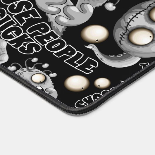 Ik hou van monsters omdat mensen klote zijn bureaumat (Hoek)