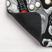 Ik hou van monsters omdat mensen klote zijn muismat (Hoek)