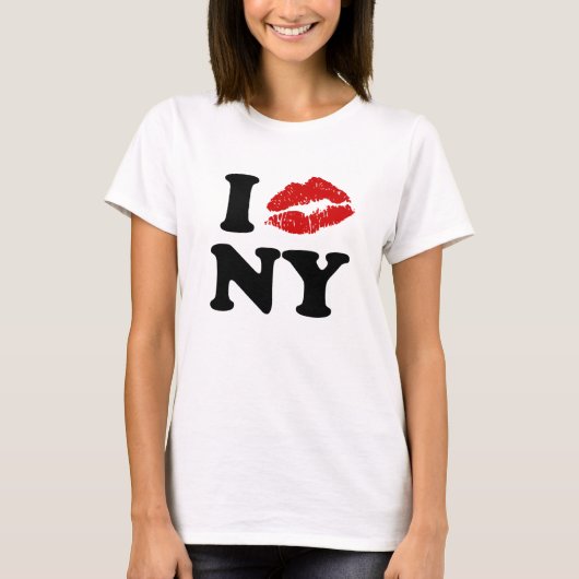 Ik hou van New York | Rode lipstick zogende lips x T-shirt (Voorkant)