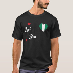 Ik hou van Nigeria met een Nigeriaanse vlag in het T-shirt
