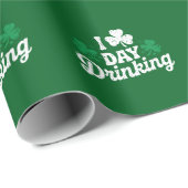 Ik hou van overdag drinken Funny St Patrick's Day Cadeaupapier (Rol Hoek)
