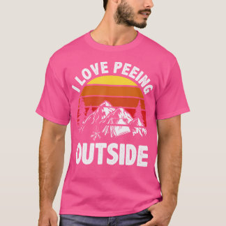 Ik hou van Peeing buiten Funny Camping T-shirt