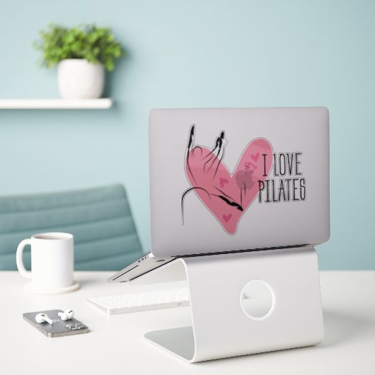Ik hou van PILATES Pilates Pose op Barrel Sticker (Laptop op bureau)