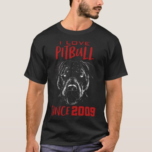 Ik hou van pitbull sinds 2009 t-shirt (Voorkant)