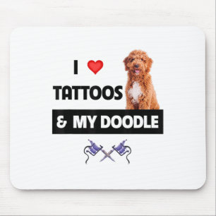 Ik hou van Tattoos en van mijn gouden hond. Muismat
