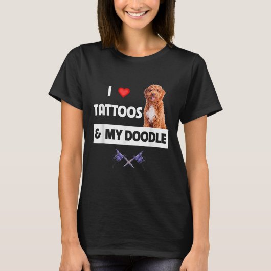 Ik hou van Tattoos en van mijn gouden hond. T-shirt (Voorkant)