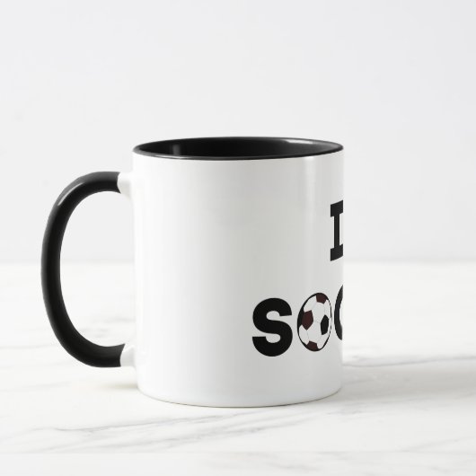 Ik hou van Voetbal, zwarte tekst met rood hart Mok (Links)