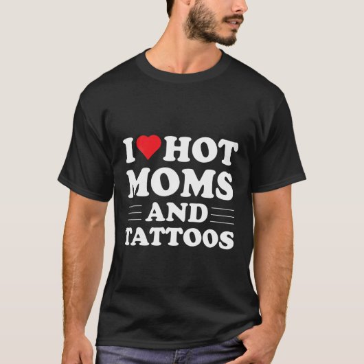 Ik hou van warme dammen en Tattoos roodharts Tatto T-shirt (Voorkant)