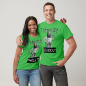 Ik identificeer me als een bedreiging t-shirt (Unisex)
