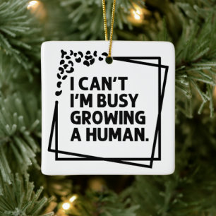 Ik kan niet dat ik bezig ben met het telen van een keramisch ornament
