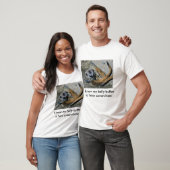 Ik ken mijn buikknoppen hier ergens t-shirt (Unisex)