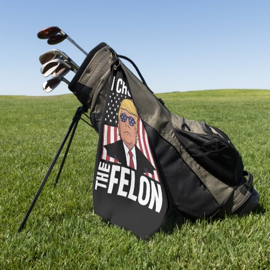 Ik kies de misdadiger Trump 2024 Republikeinse Pat Golfhanddoek (Groen)